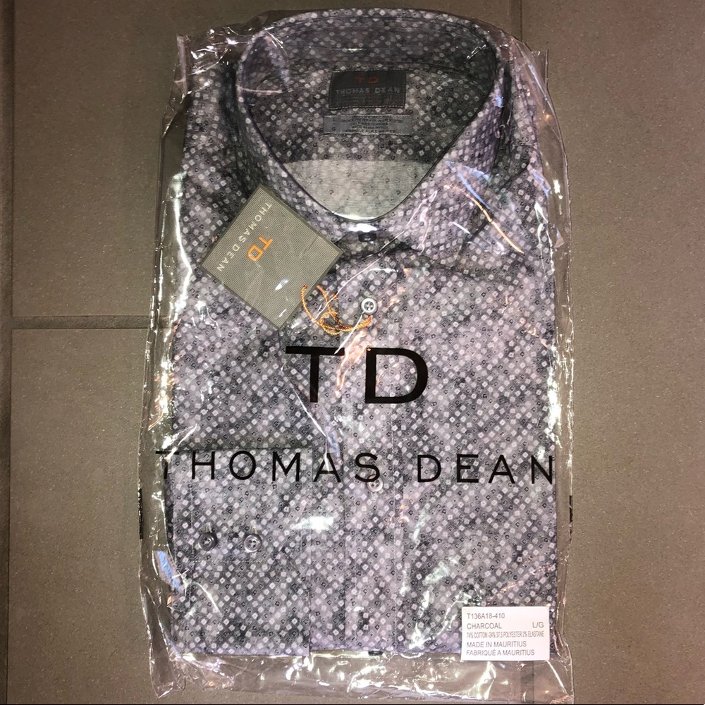 Geometric Long-sleeve Dress Shirt